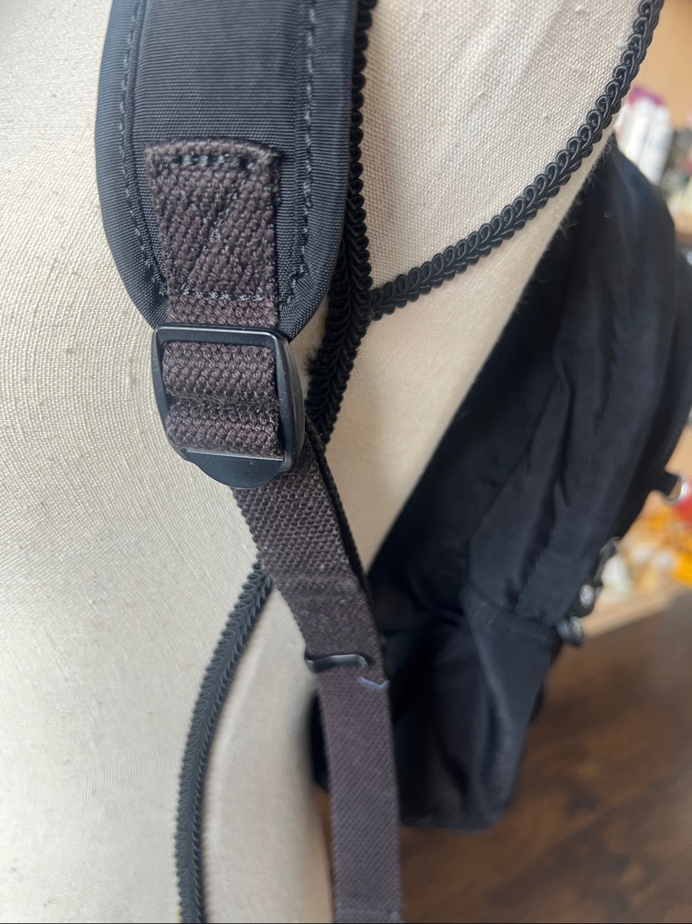 Kipling Challenger Small backpack in Black Lyst - Picture 2 of 8